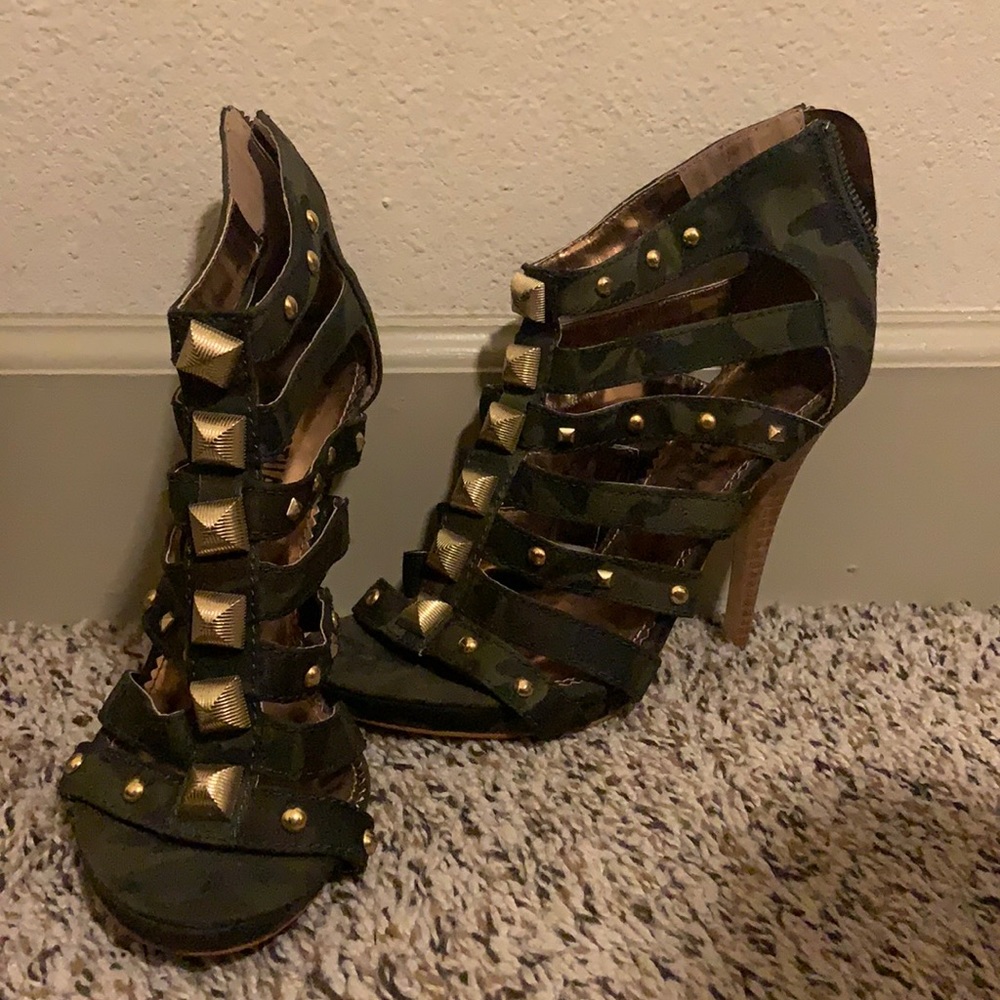 Colin Stuart Camo Stiletto